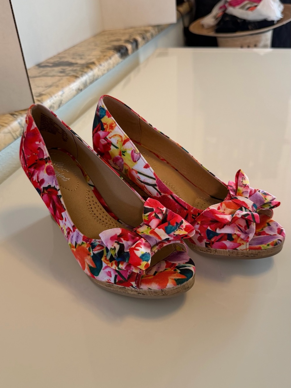 Dexflex comfort Floral Bow Peep-Toe Wedge Heels - Pink Multi - Picture 2 of 6
